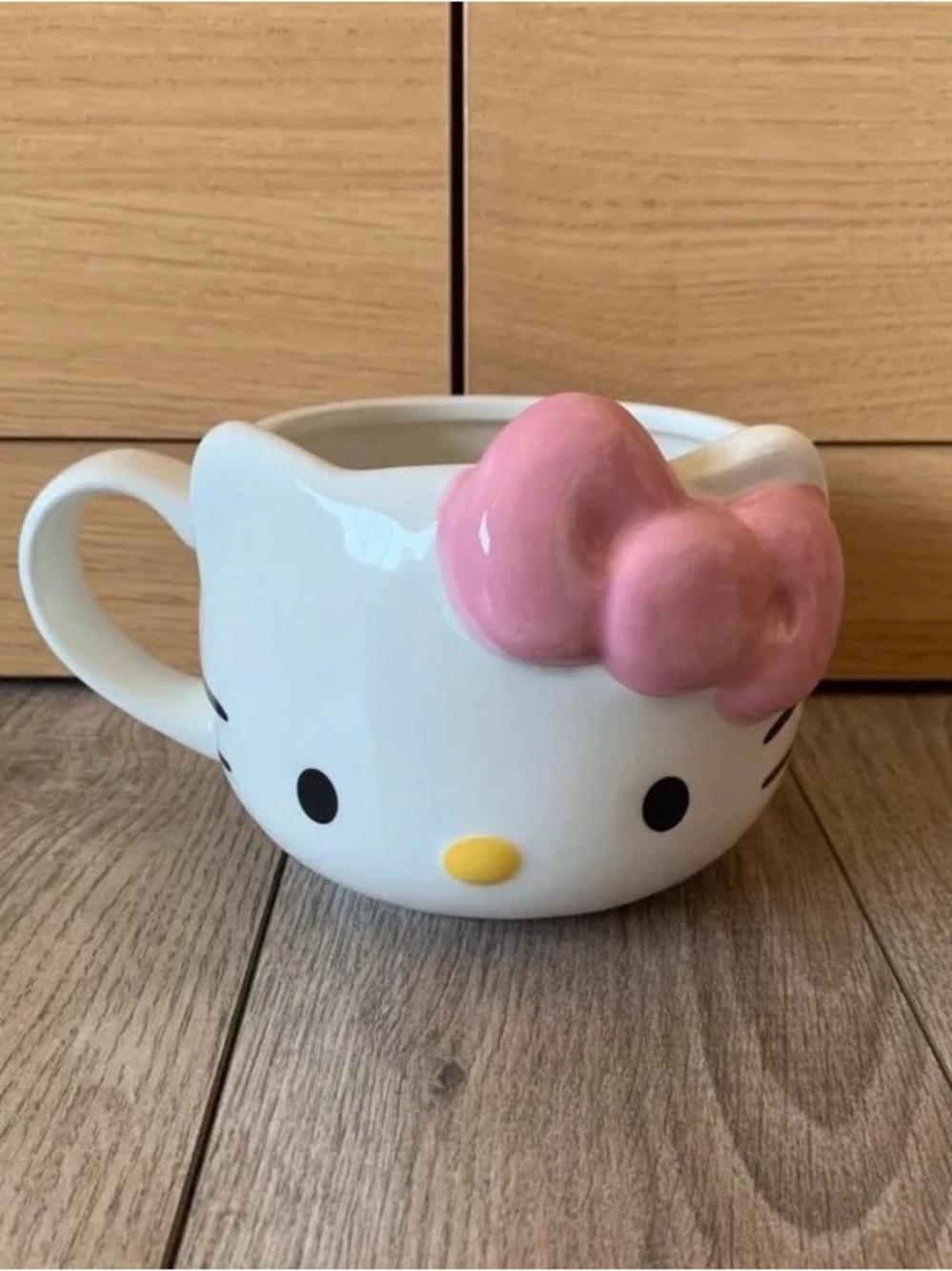 Hello Kitty Ceramic Mug with Pink Bow